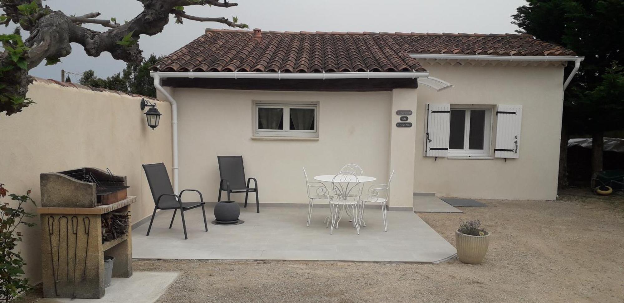 Bienvenue En Provence Holiday home Monteux